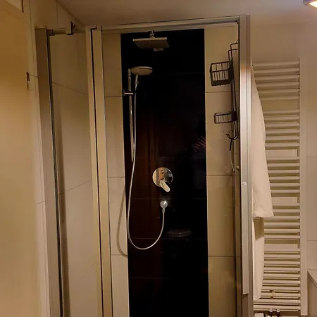 公寓 Schwarzwaldglueck 拜尔斯布龙